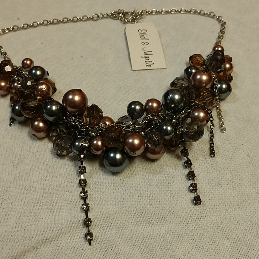 Silver and pink Pearl and bead statement necklace